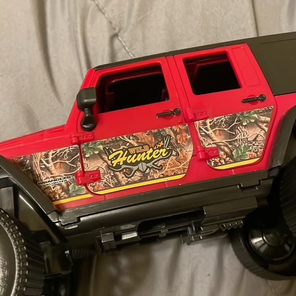 Wrangler Toy Car - Picture 5 of 6
